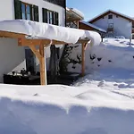 Moni's Landchalet * Eberfing